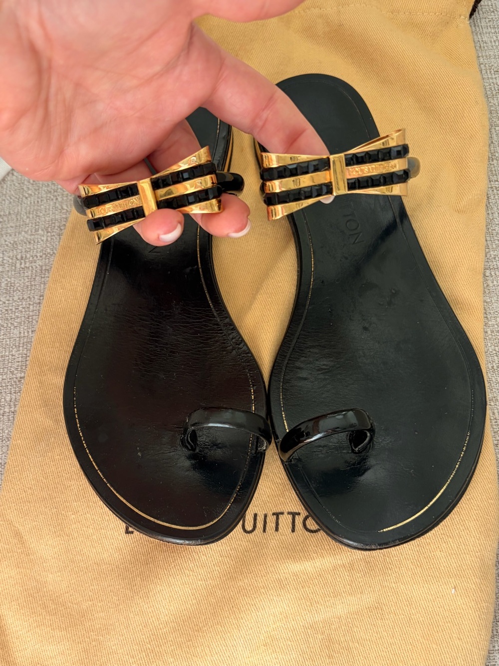 Louis Vuitton Patent Leather Gold Bow Sandals Size 35